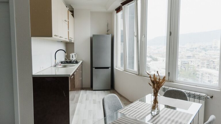 Louer un appartement meublé à Nice : démarches et conseils
