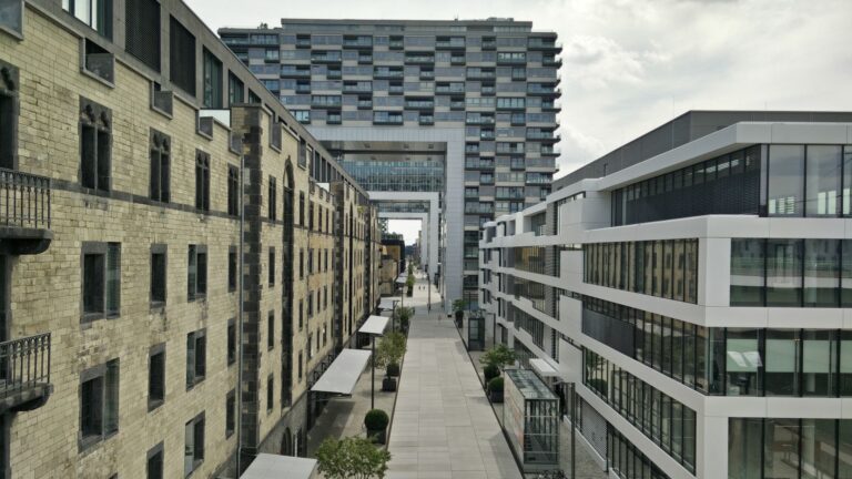 Urban Group : partenaire projets mixtes, bureaux, commerces, logements