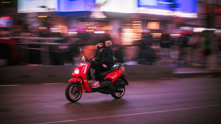 Location de scooter à 1 euro par jour : mythe ou réalité ?