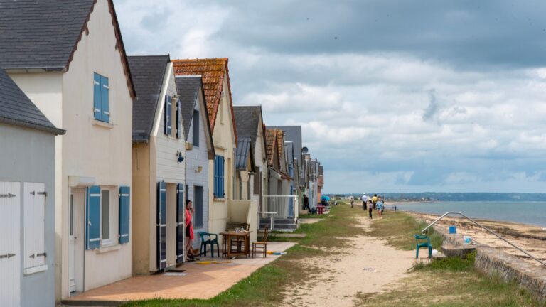 Et si votre petite maison à vendre en Normandie, vue mer, devenait votre retraite idéale ?